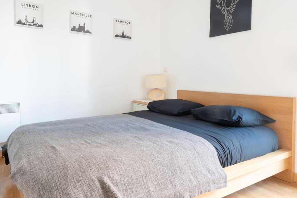 Les Paves De Prague - Appartement Pour 4 A 10 Minutes De Disneyland Paris Montévrain Buitenkant foto
